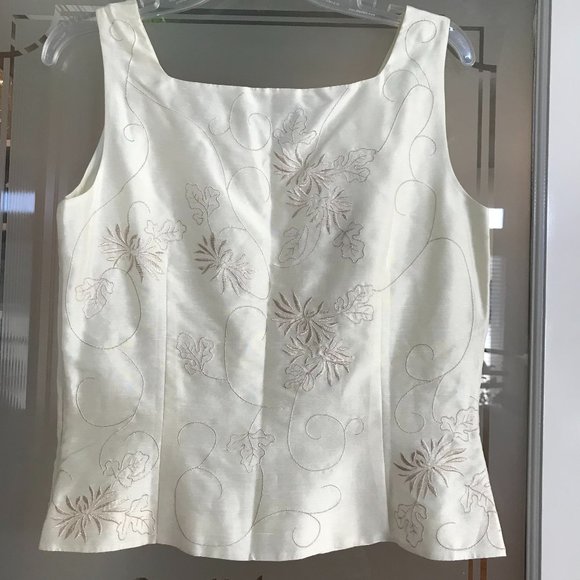 Ann Taylor Embroidered 100% Silk Dress Tank Top 8 * - Picture 3 of 7